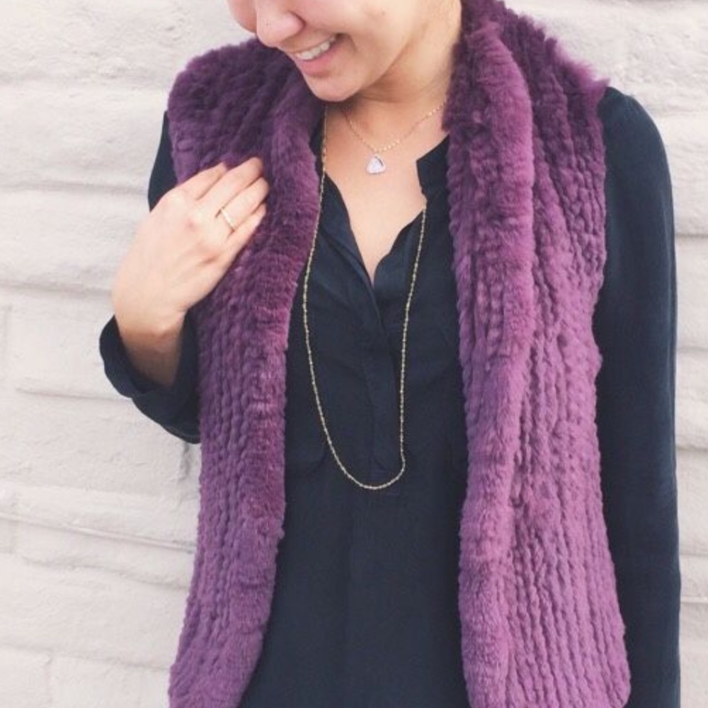 Quinn cashmere Knitted rabbit fur vest with hook